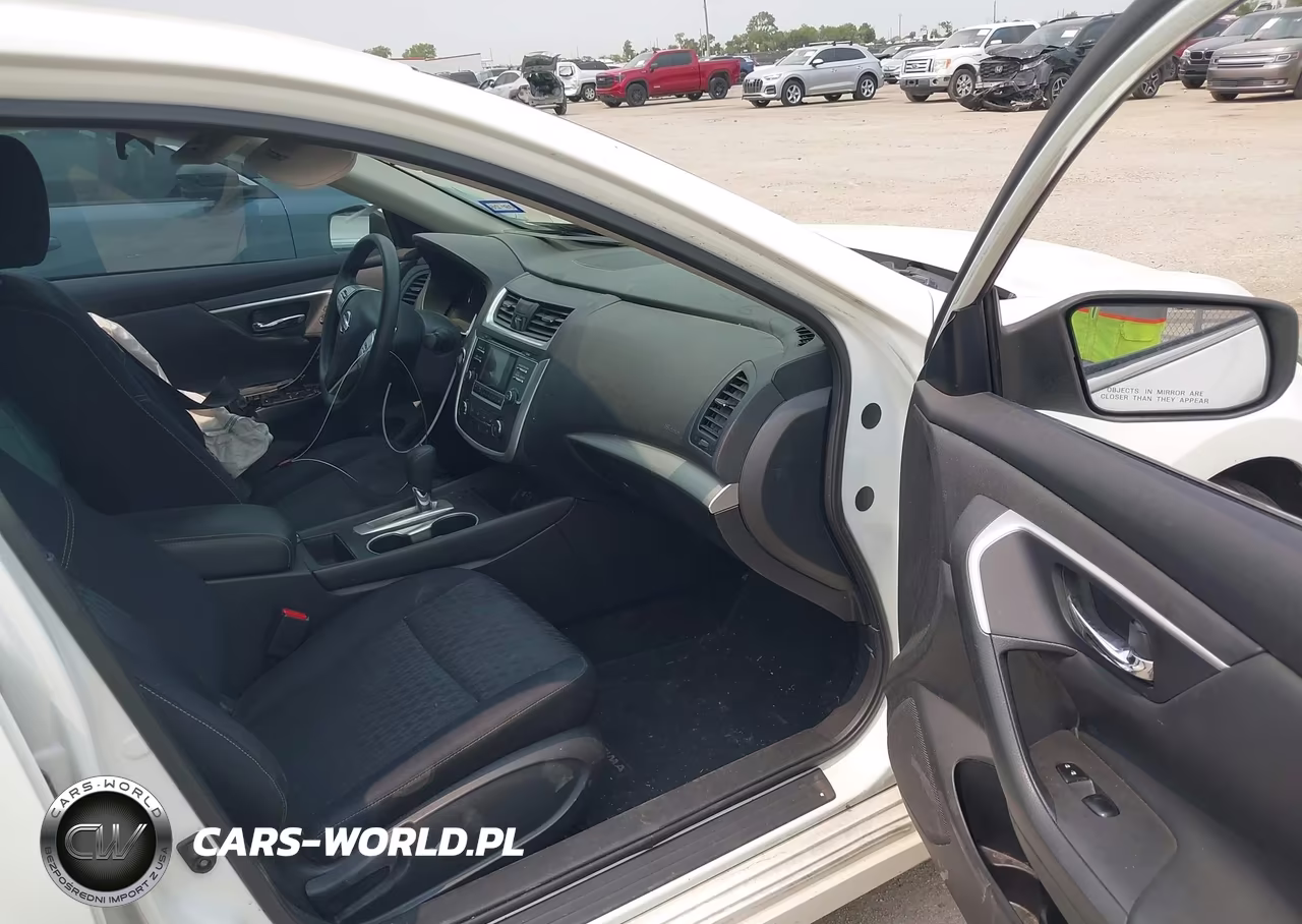 2018 Nissan Altima 2.5 S VIN:1N4AL3AP2JC475180 - 5