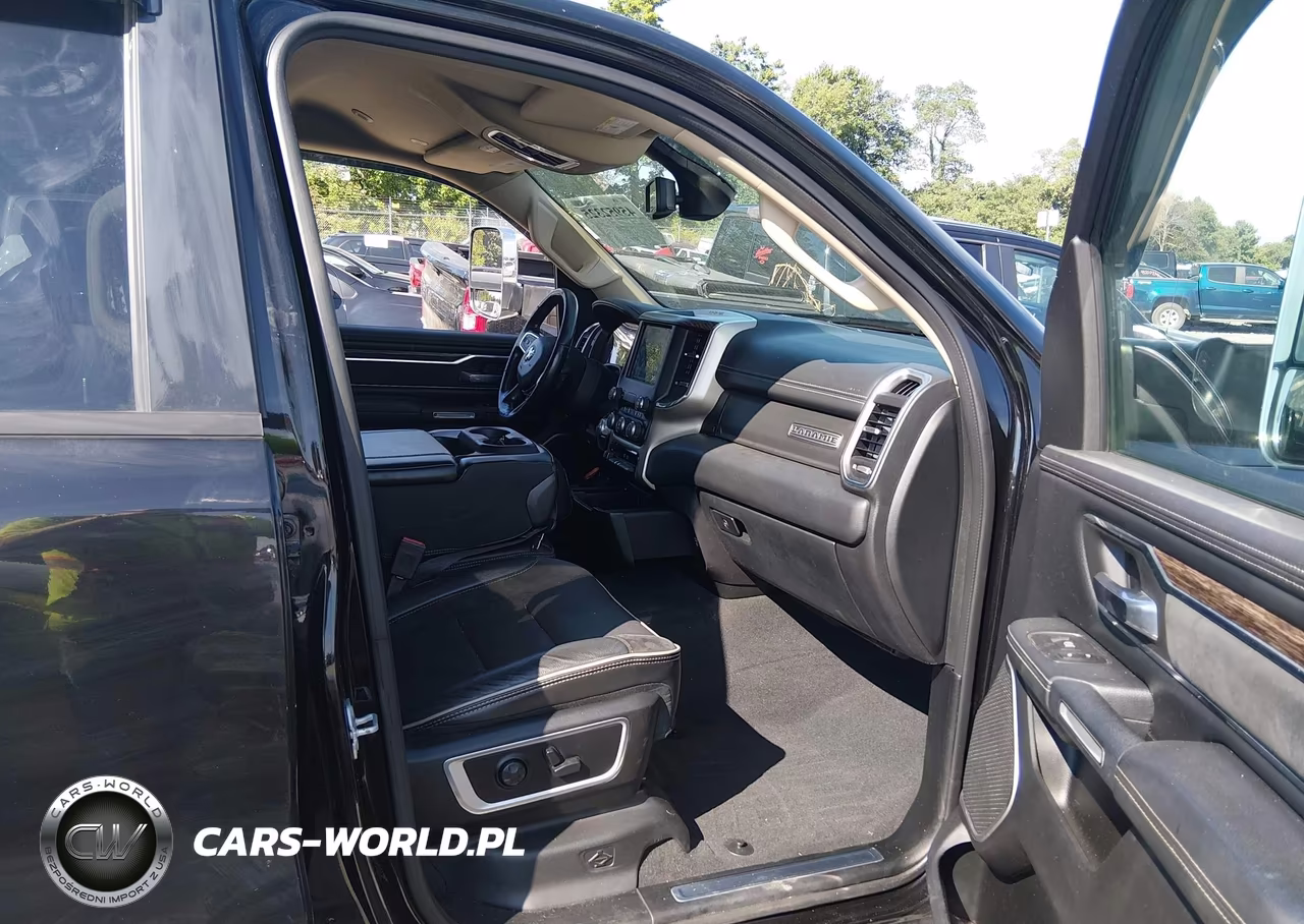 2019 Ram 1500 Laramie 4X4 6'4 Box VIN:1C6SRFRT5KN525289 - 5