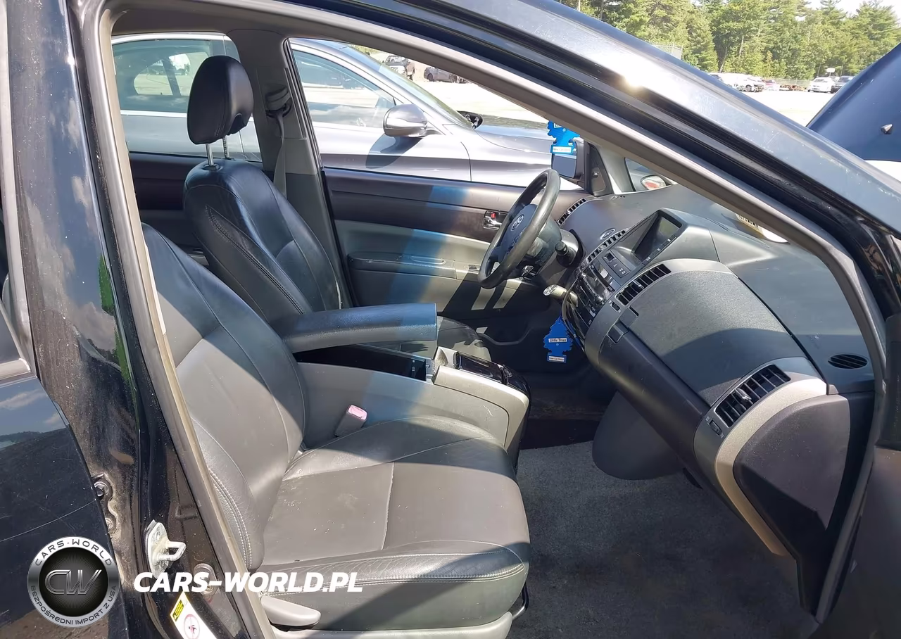 2005 Toyota Prius VIN:JTDKB20UX53104261 - 5