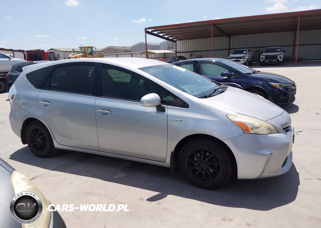 2014 Toyota Prius V Two VIN:JTDZN3EU4EJ015592 - 13