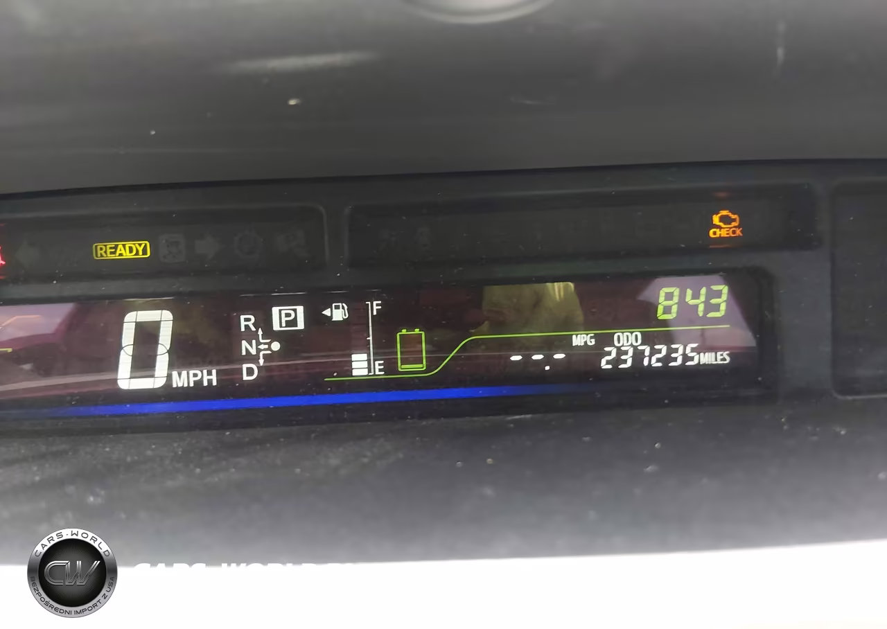 2014 Toyota Prius V Two VIN:JTDZN3EU4EJ015592 - 7