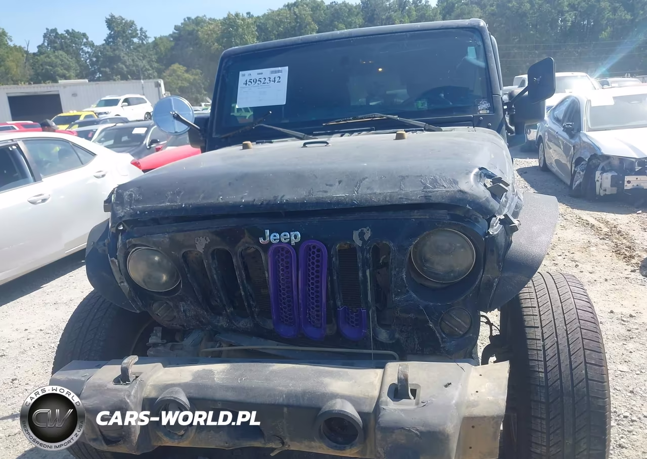2011 Jeep Wrangler Unlimited Sahara VIN:1J4BA5H15BL533277 - 12