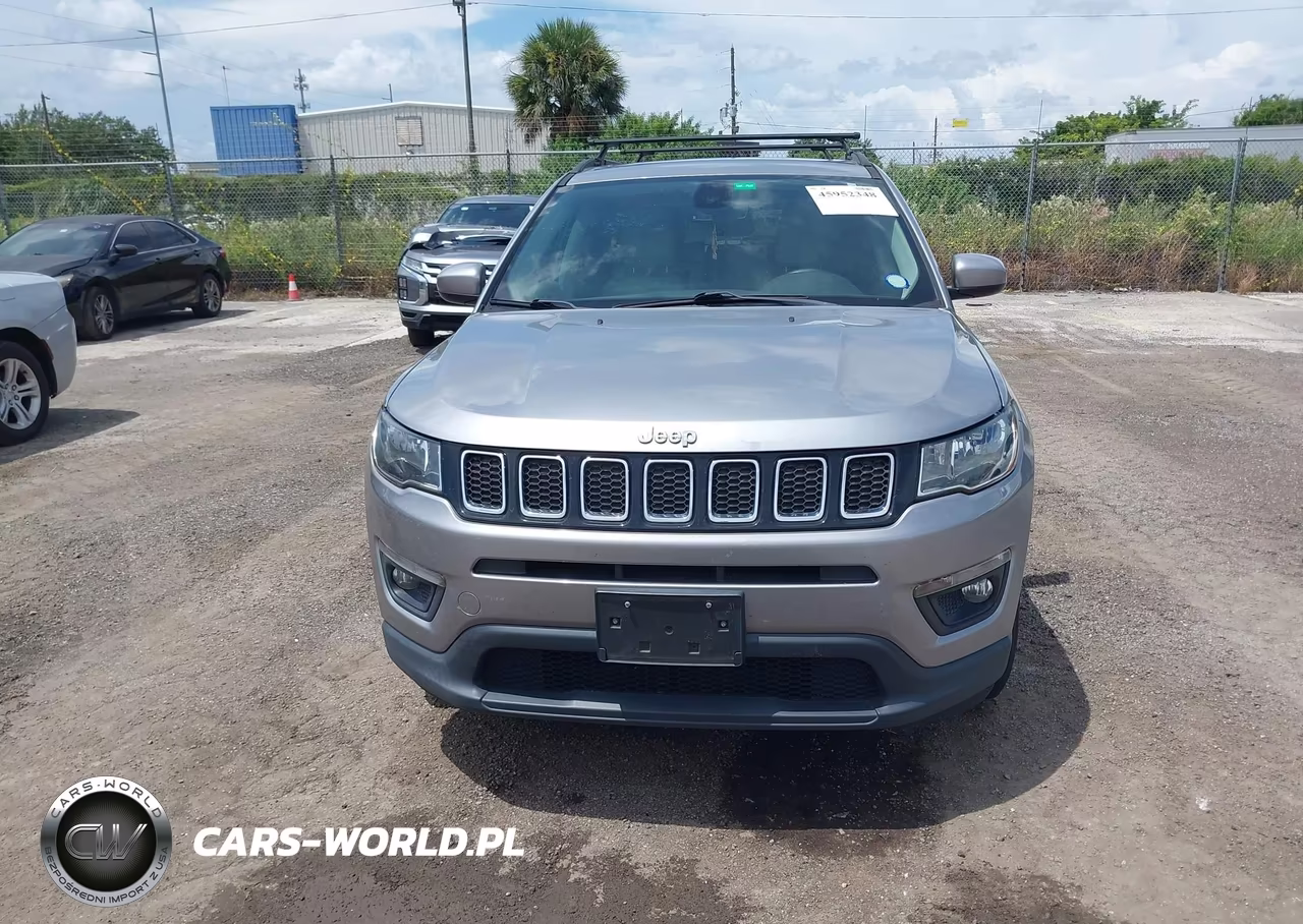 2018 Jeep Compass Sun And Wheel Fwd VIN:3C4NJCBB2JT489119 - 12