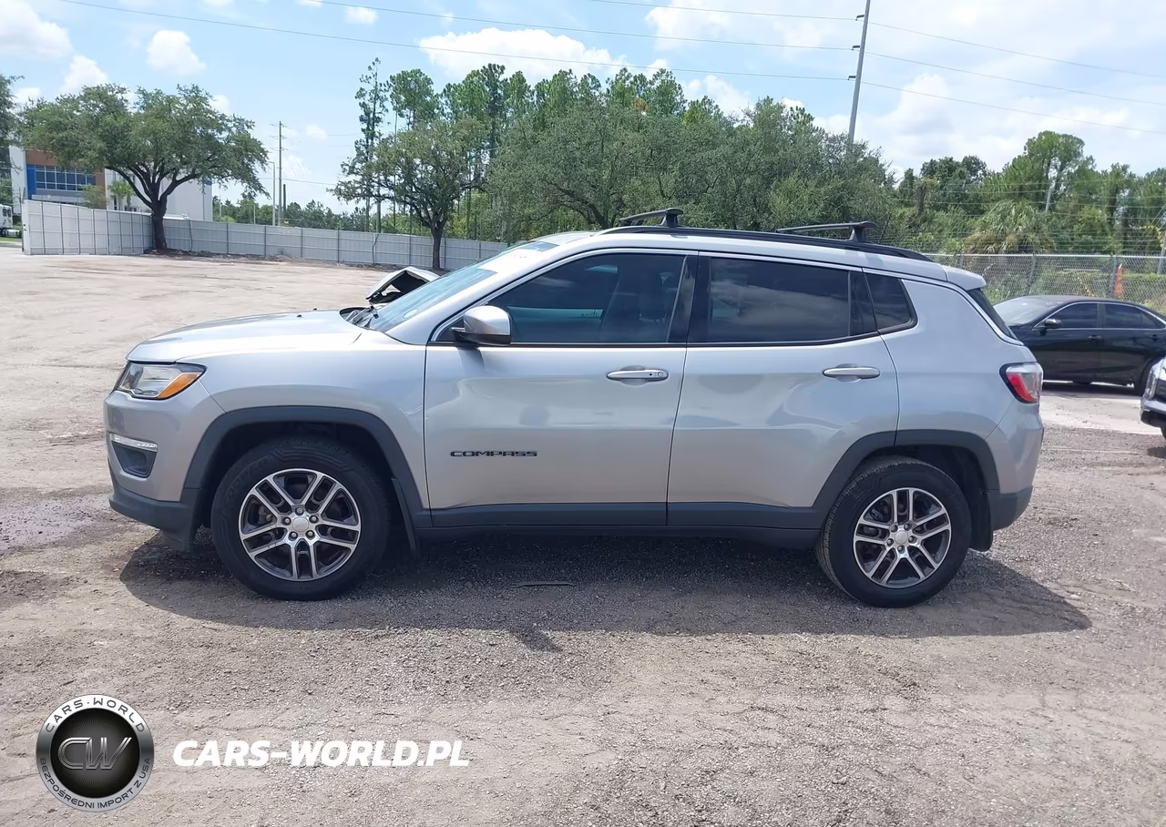 2018 Jeep Compass Sun And Wheel Fwd VIN:3C4NJCBB2JT489119 - 14