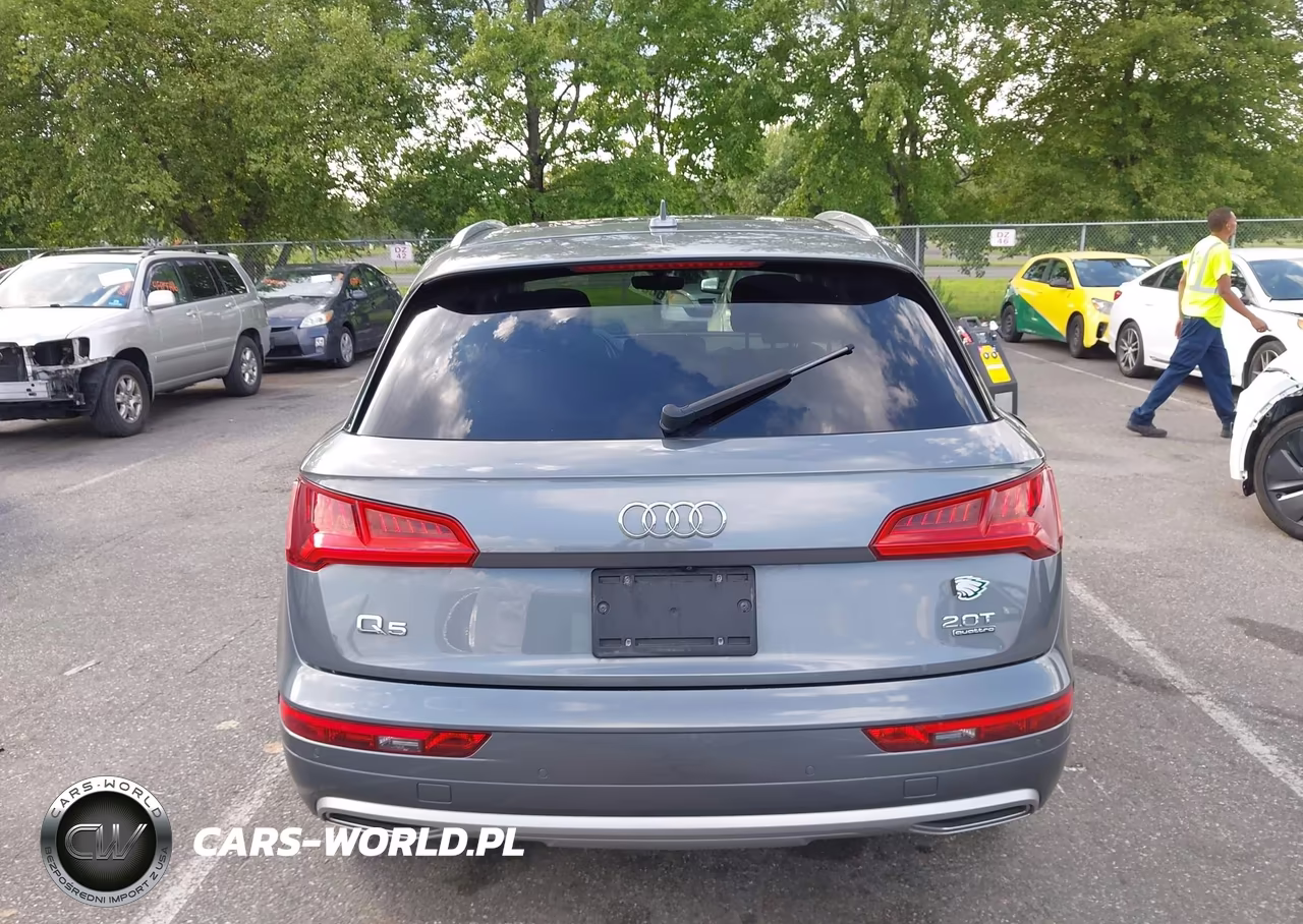 2018 Audi Q5 2.0T Premium-2.0T Tech Premium VIN:WA1BNAFY0J2042889 - 14