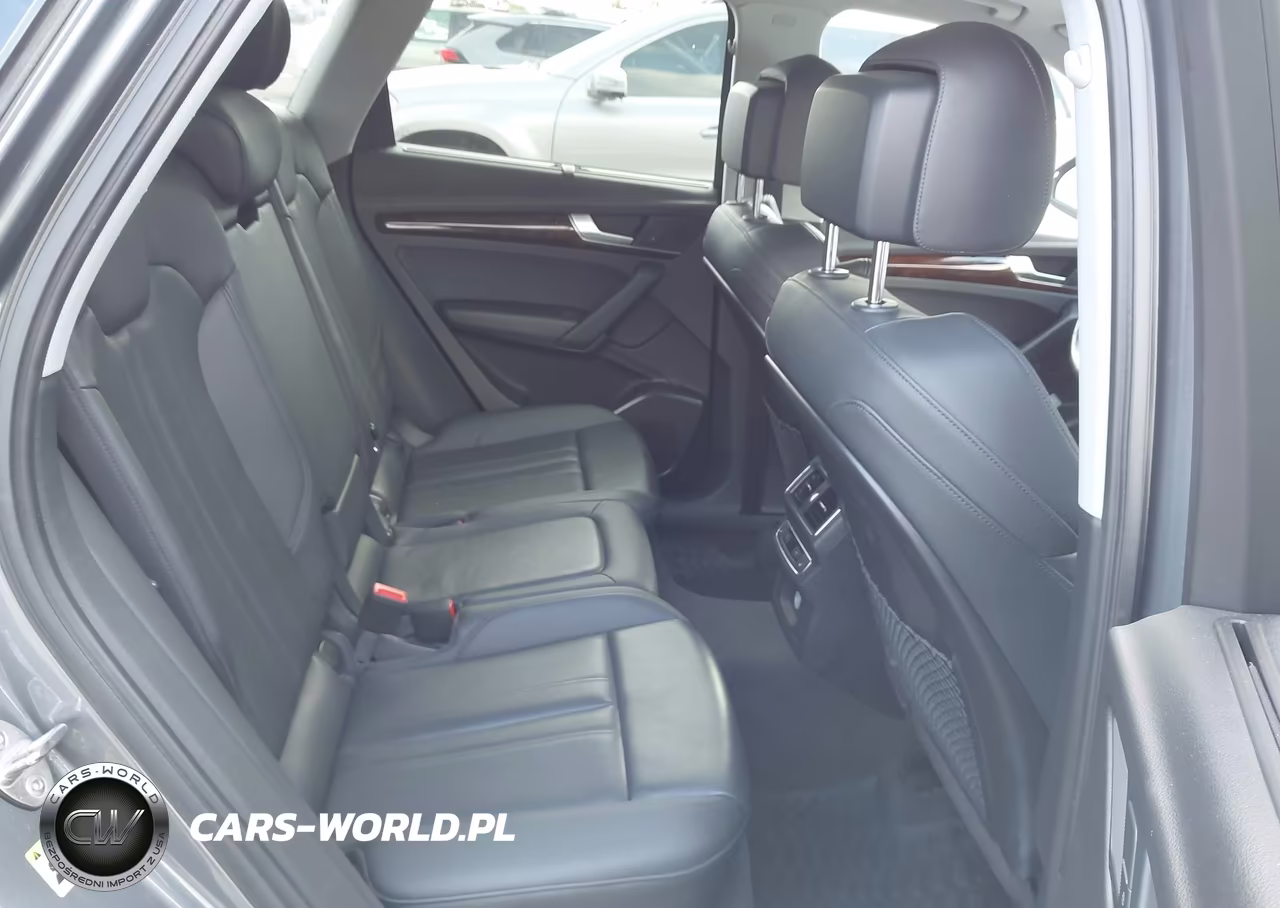 2018 Audi Q5 2.0T Premium-2.0T Tech Premium VIN:WA1BNAFY0J2042889 - 8