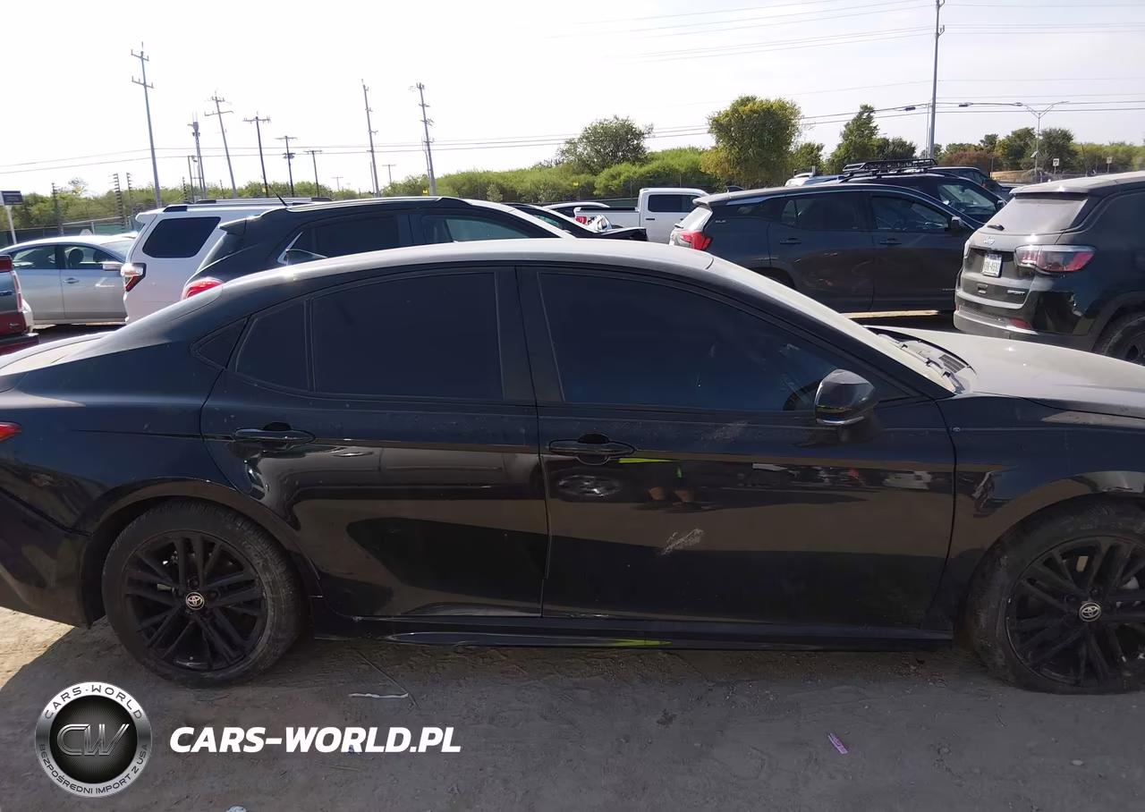 2025 Toyota Camry Se VIN:4T1DAACK8SU522707 - 14