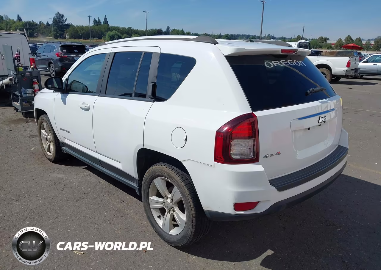 2017 Jeep Compass Sport VIN:1C4NJDBB9HD104984 - 3