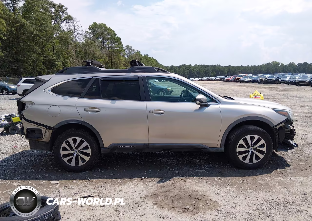 2020 Subaru Outback Premium VIN:4S4BTACCXL3123654 - 14