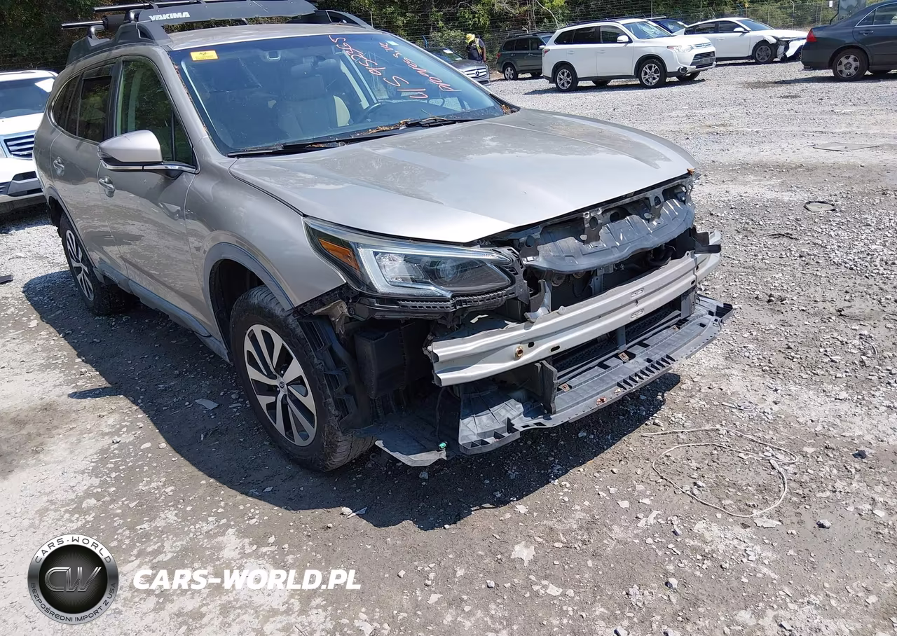 2020 Subaru Outback Premium VIN:4S4BTACCXL3123654 - 18