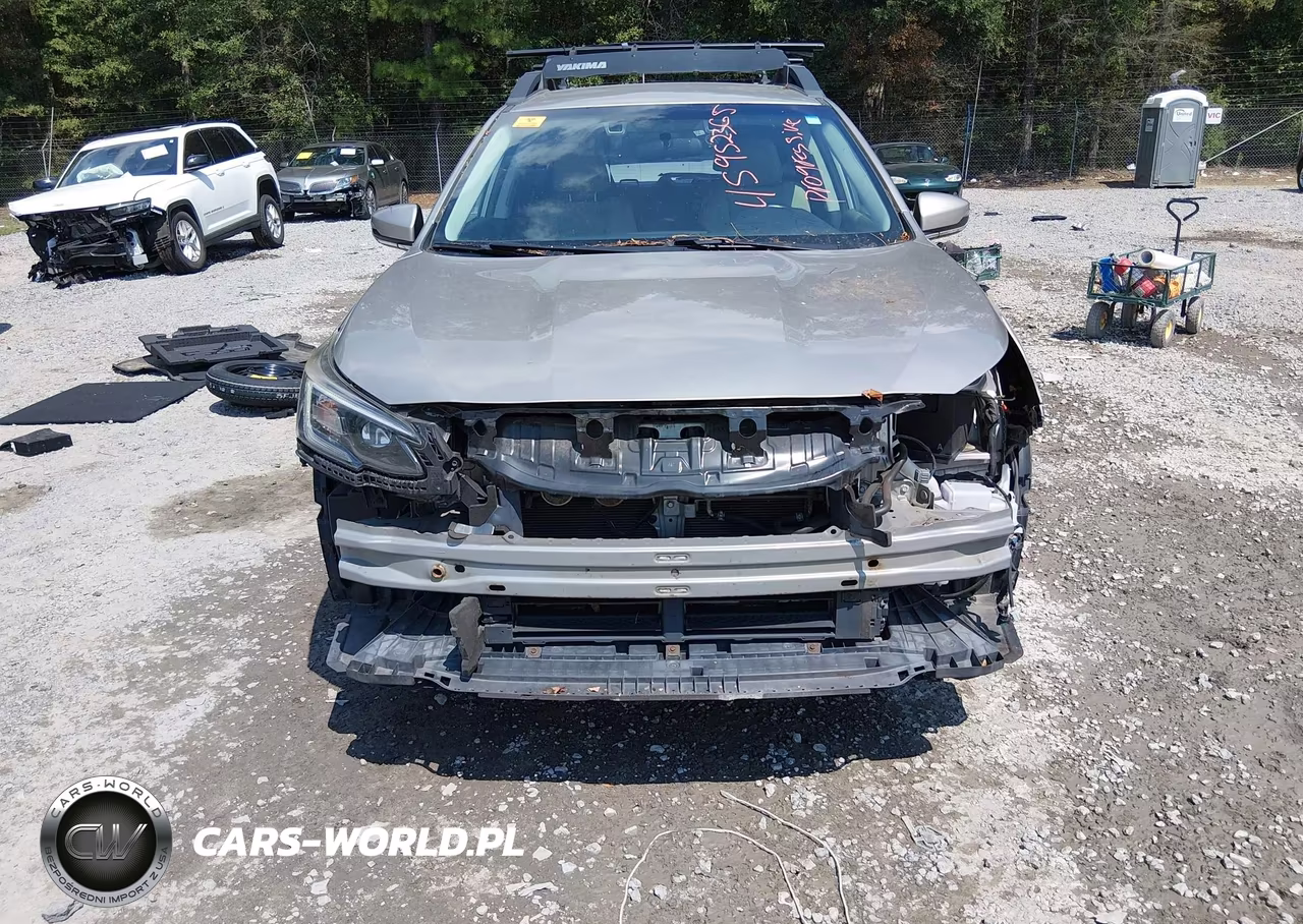 2020 Subaru Outback Premium VIN:4S4BTACCXL3123654 - 6