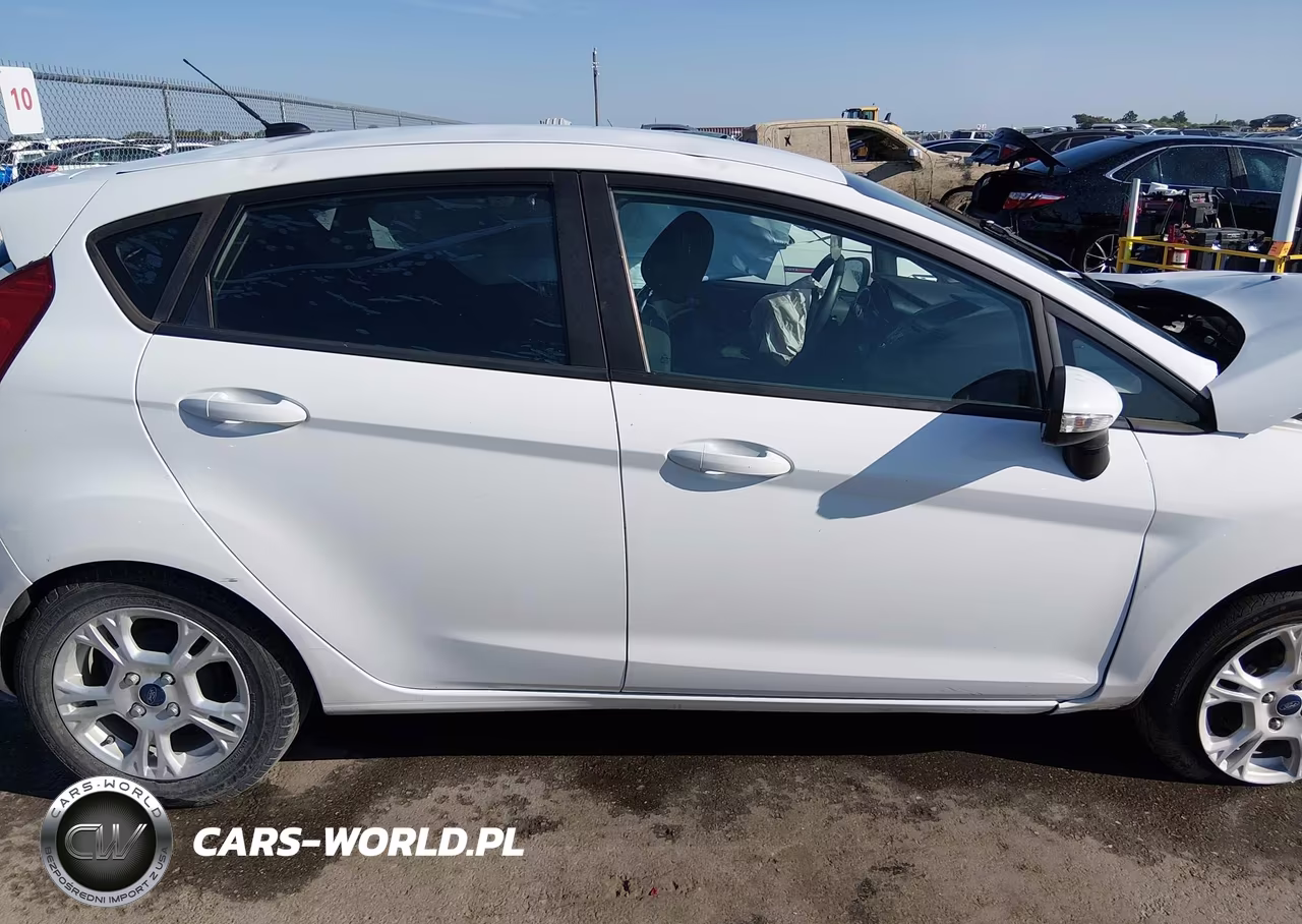 2016 Ford Fiesta Se VIN:3FADP4EJ8GM139117 - 14