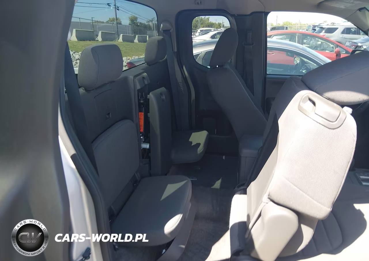2014 Nissan Frontier S VIN:1N6BD0CT4EN710254 - 8