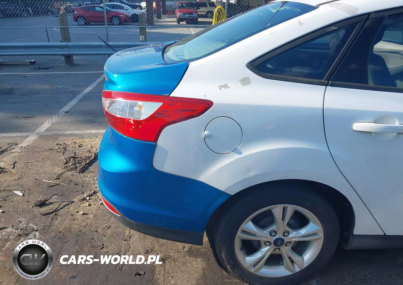 2014 Ford Focus Se VIN:1FADP3F20EL203148 - 16