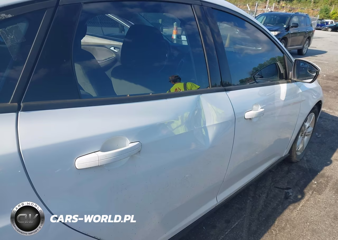 2014 Ford Focus Se VIN:1FADP3F20EL203148 - 6