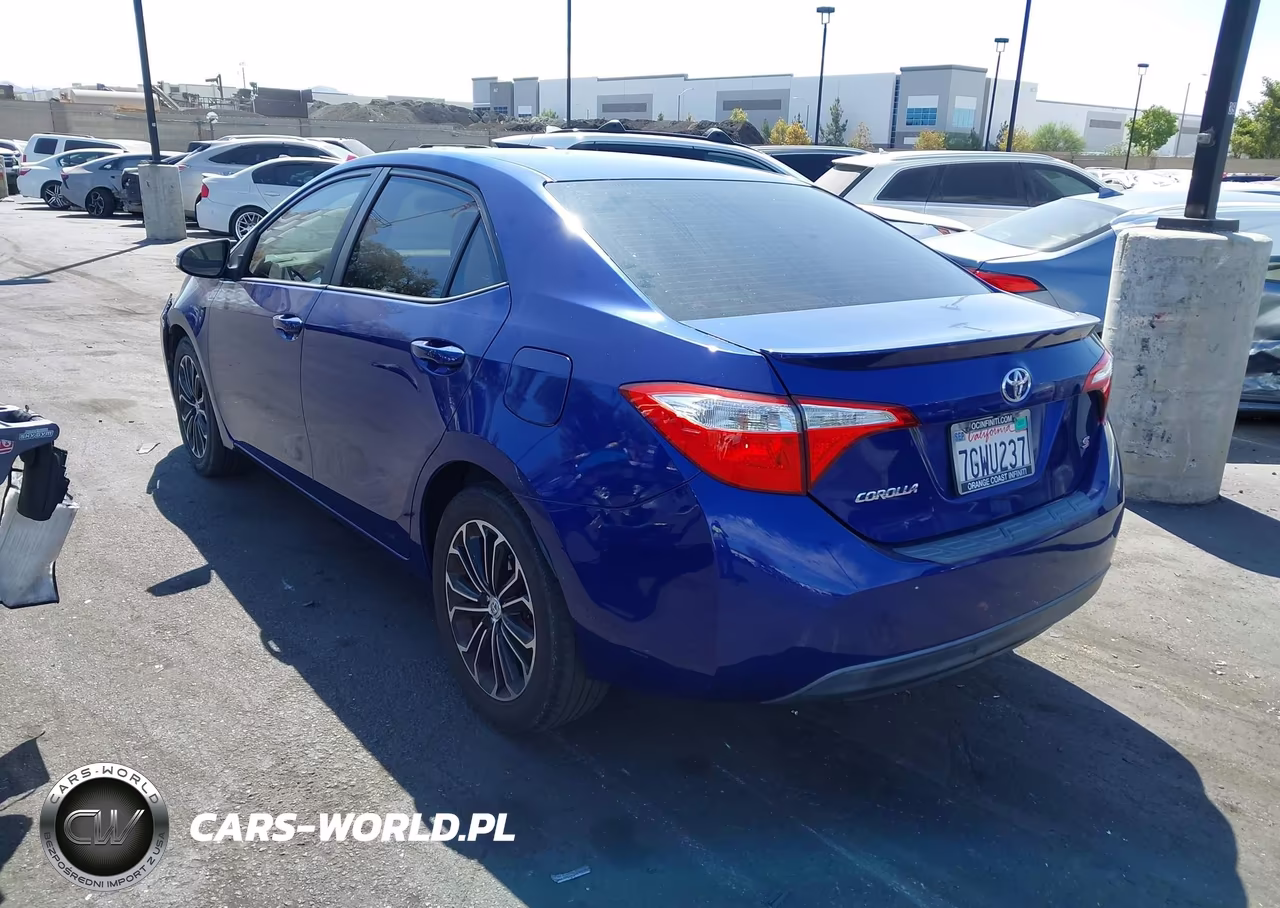 2014 Toyota Corolla S Plus VIN:5YFBURHE6EP168935 - 3
