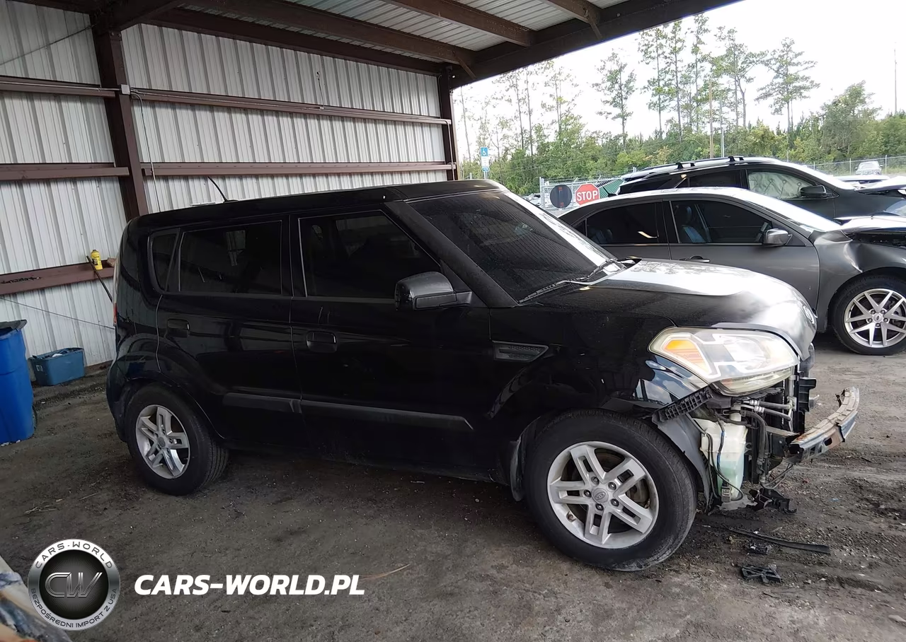 2010 Kia Soul + VIN:KNDJT2A27A7032430 - 13