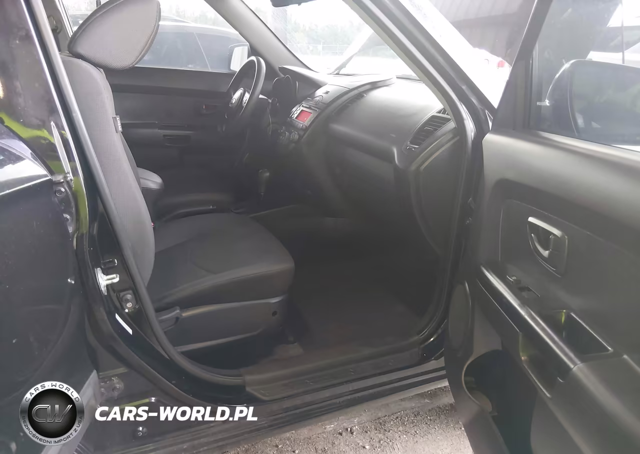 2010 Kia Soul + VIN:KNDJT2A27A7032430 - 5