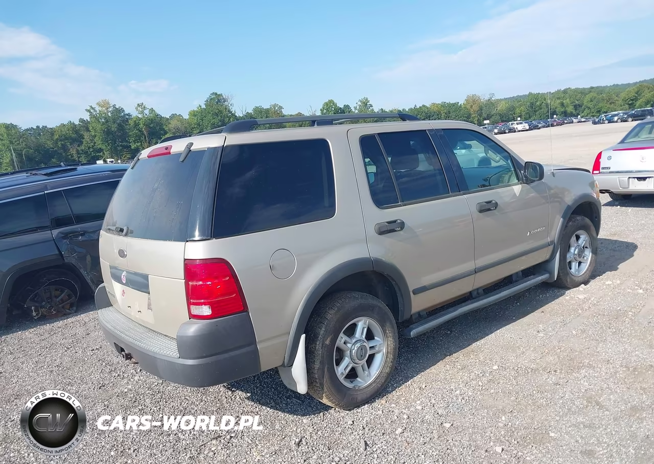 2004 Ford Explorer Xls VIN:1FMZU62KX4UA30176 - 4