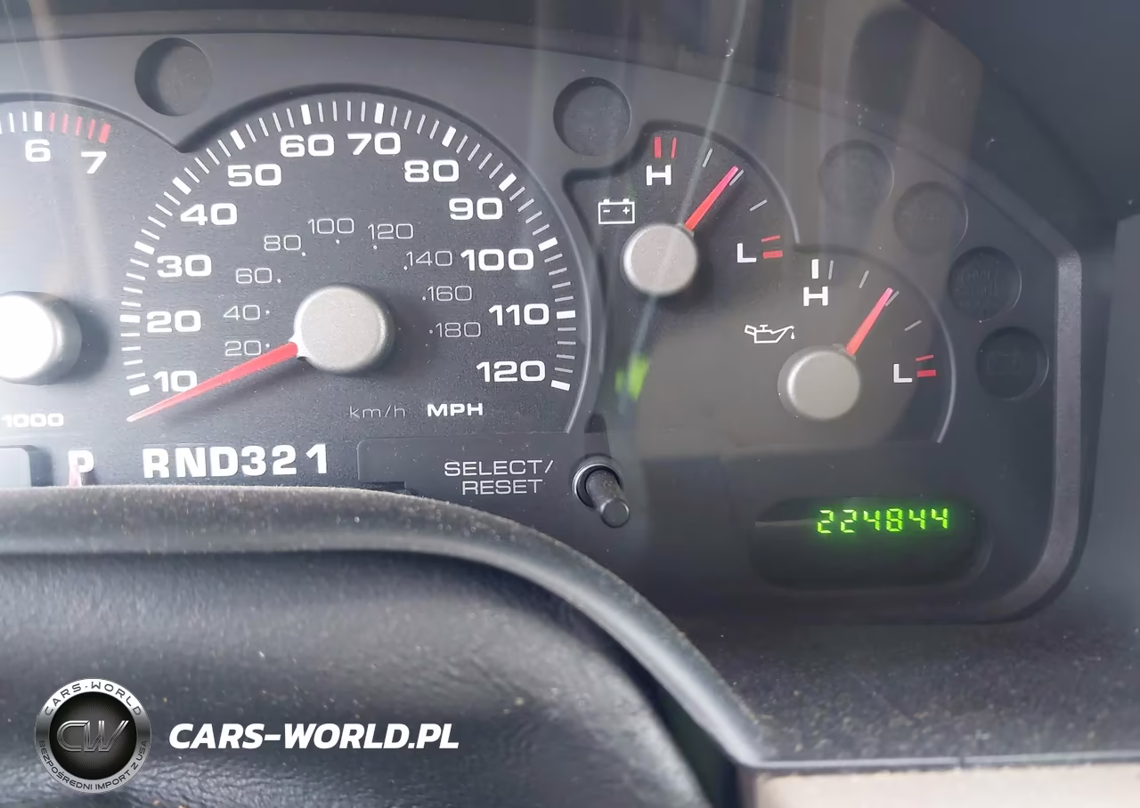 2004 Ford Explorer Xls VIN:1FMZU62KX4UA30176 - 7