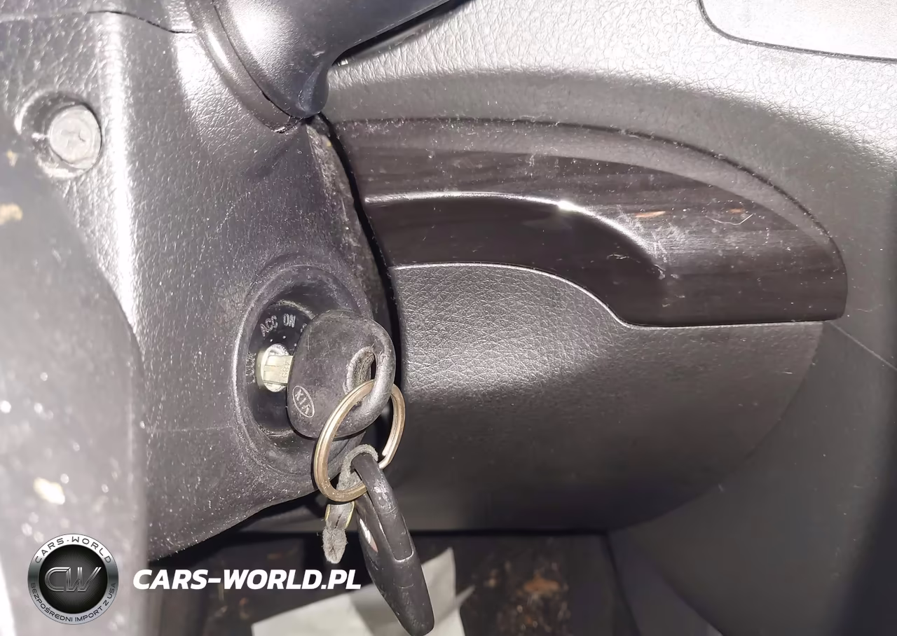 2011 Kia Sorento Lx VIN:5XYKTCA14BG003473 - 11