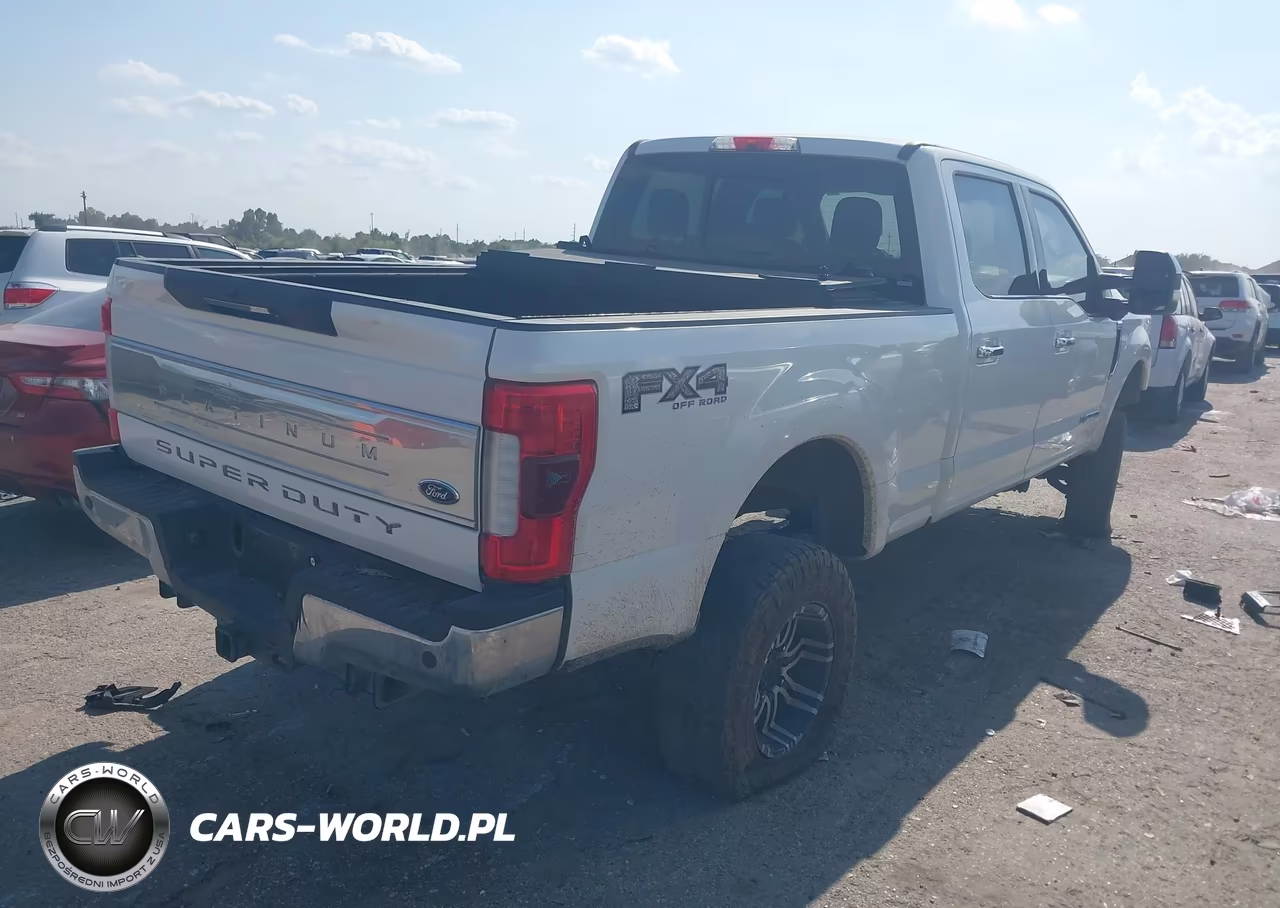 2017 Ford F-250 Platinum VIN:1FT7W2BT2HEB99941 - 4