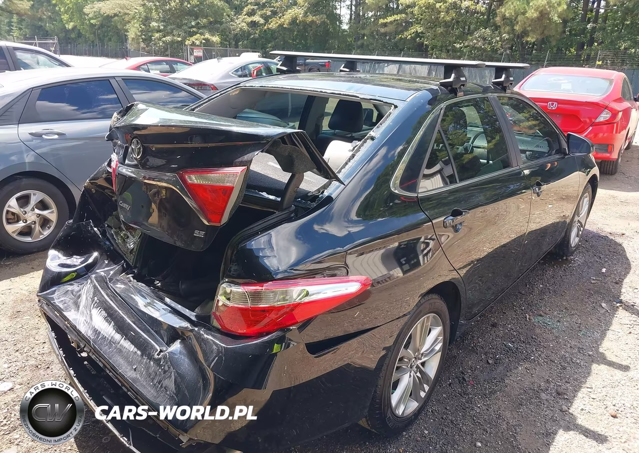 2016 Toyota Camry Se VIN:4T1BF1FK7GU119197 - 4