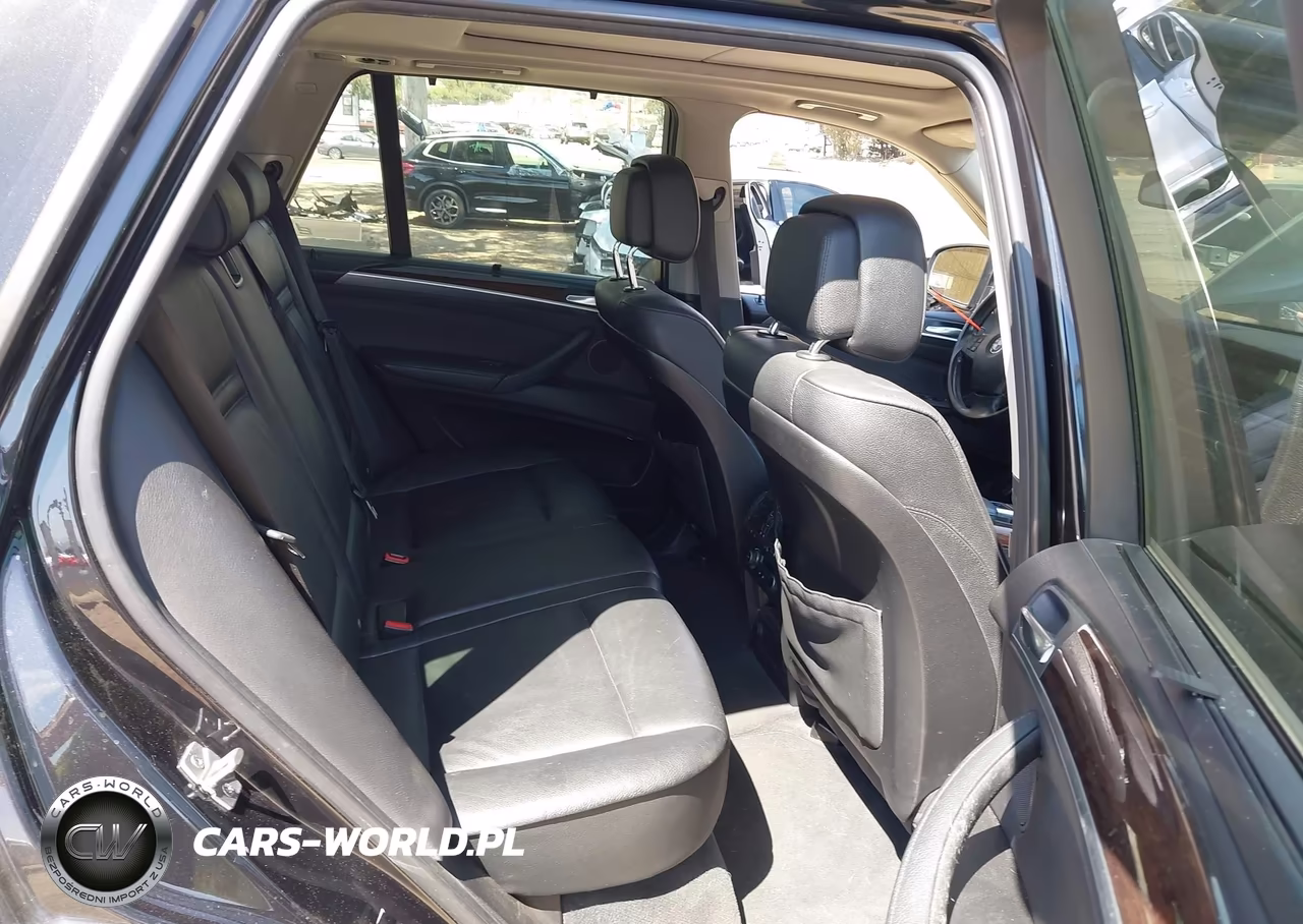 2011 BMW X5 xDrive35D VIN:5UXZW0C5XBL662892 - 8