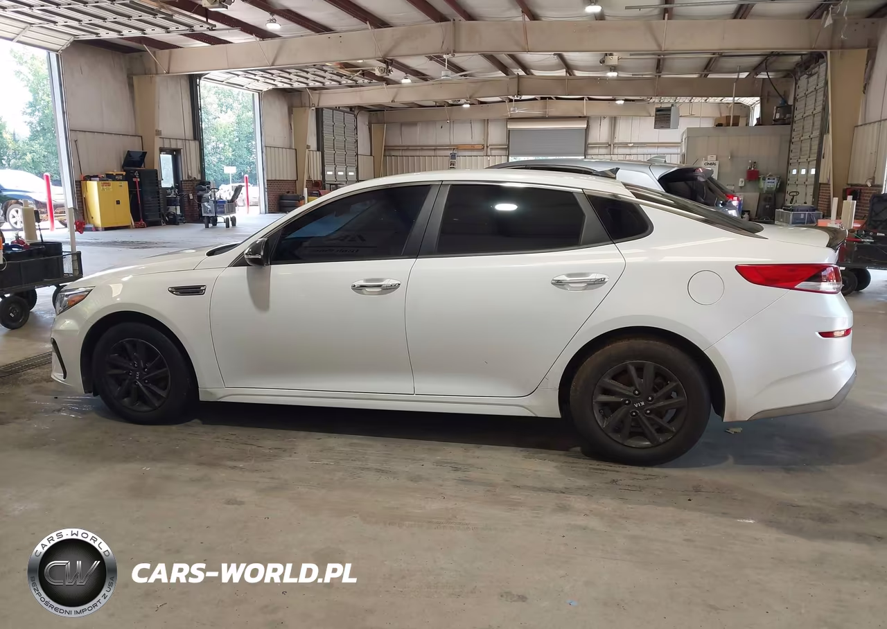 2020 Kia Optima Lx VIN:5XXGT4L37LG424300 - 15