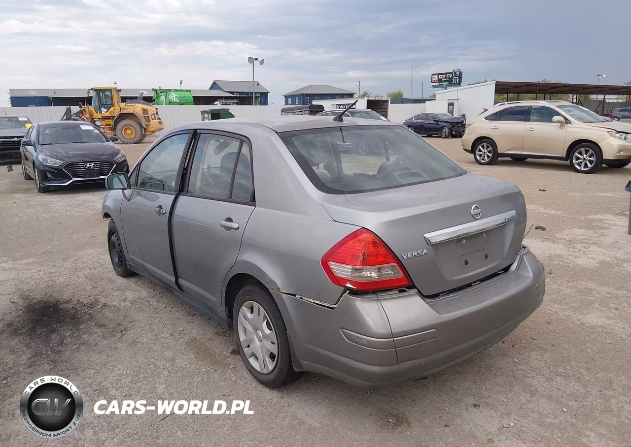 2010 Nissan Versa 1.8S VIN:3N1BC1AP3AL382324 - 13