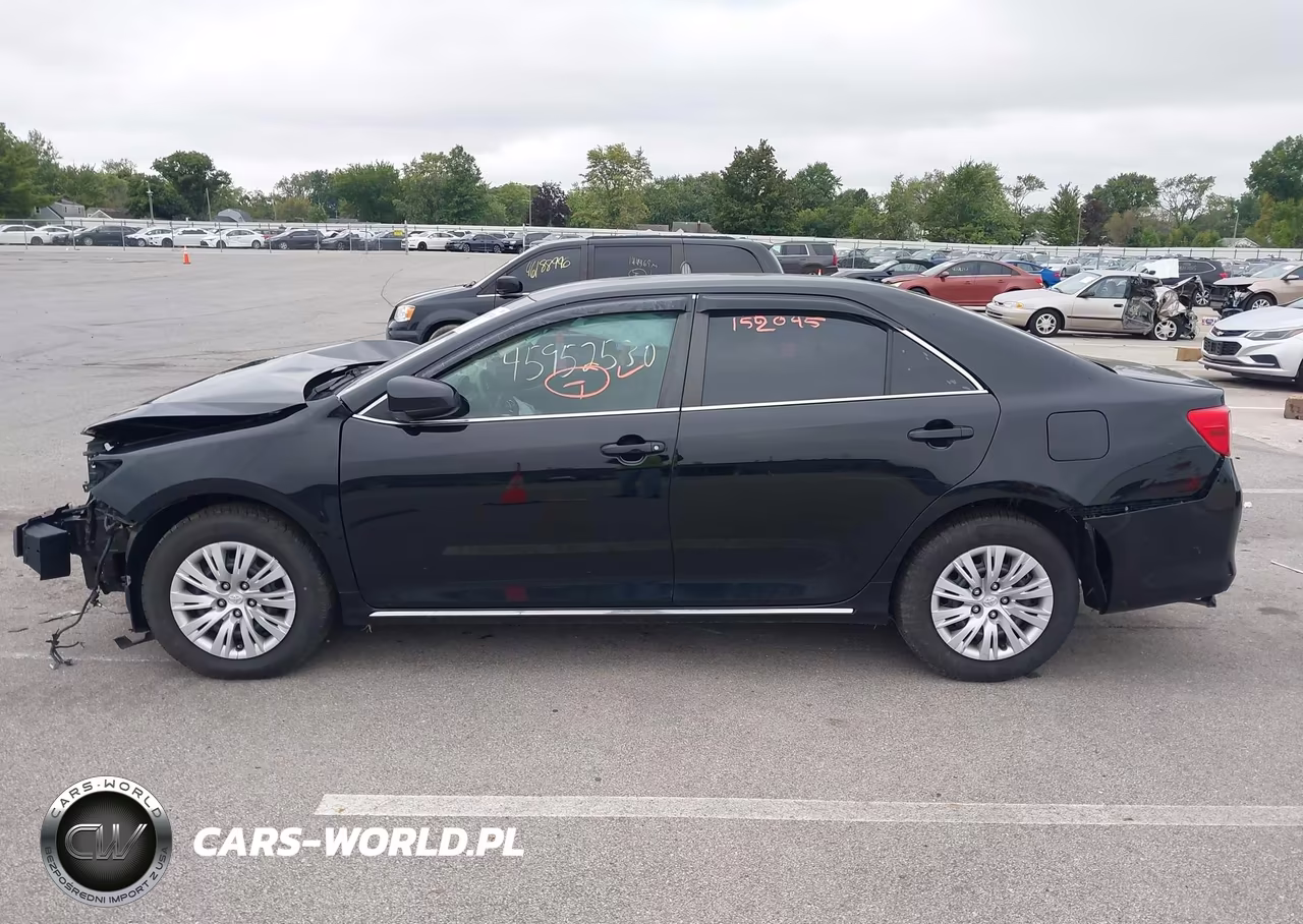 2014 Toyota Camry Le VIN:4T4BF1FK6ER374409 - 14