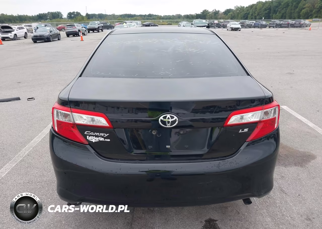 2014 Toyota Camry Le VIN:4T4BF1FK6ER374409 - 16