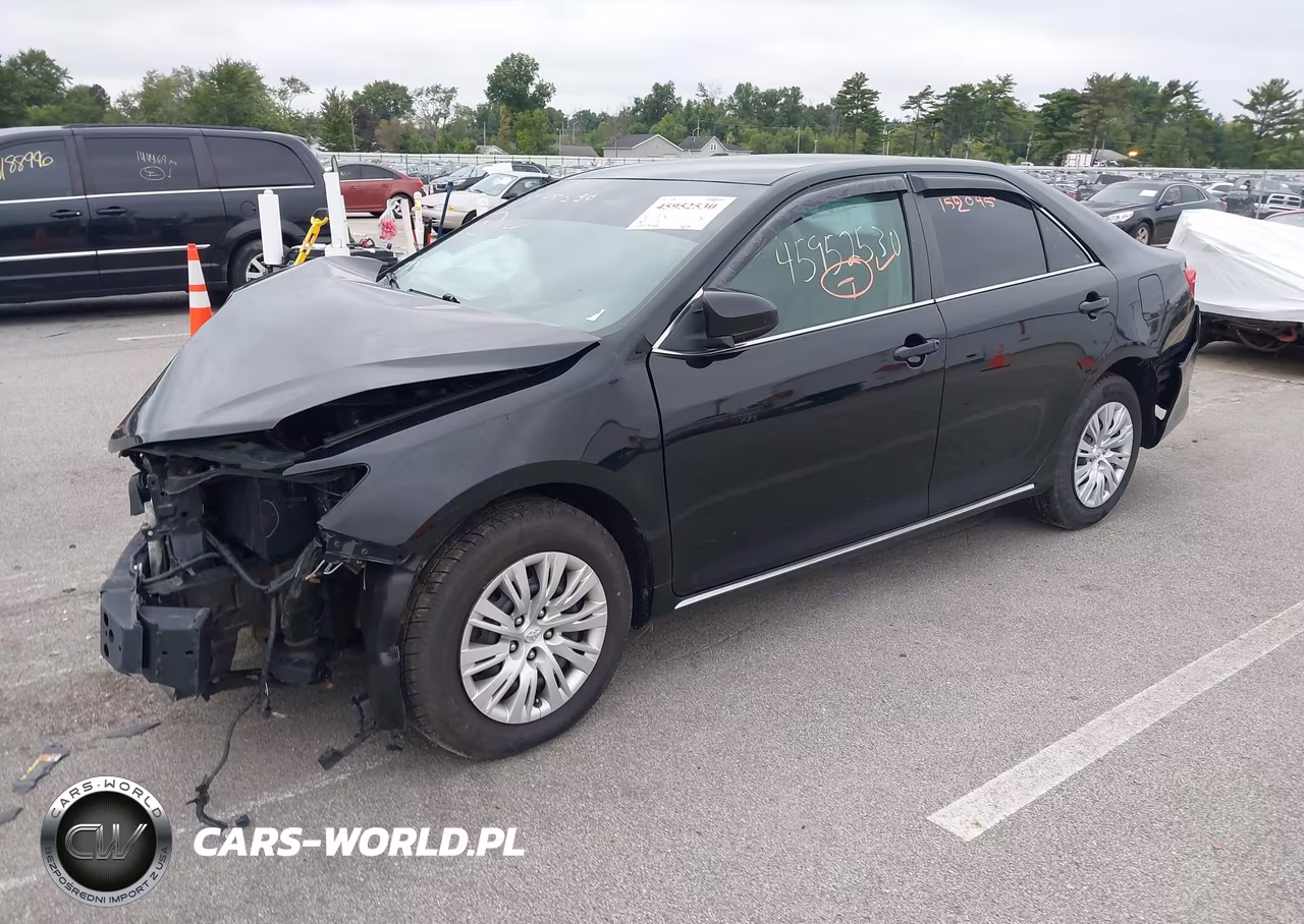 2014 Toyota Camry Le VIN:4T4BF1FK6ER374409 - 2