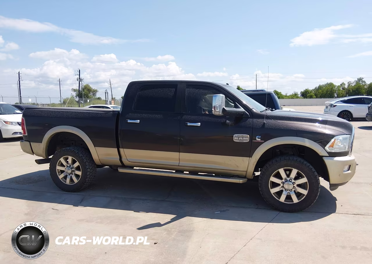 2016 Ram 2500 Laramie Longhorn VIN:3C6UR5GL7GG375241 - 13