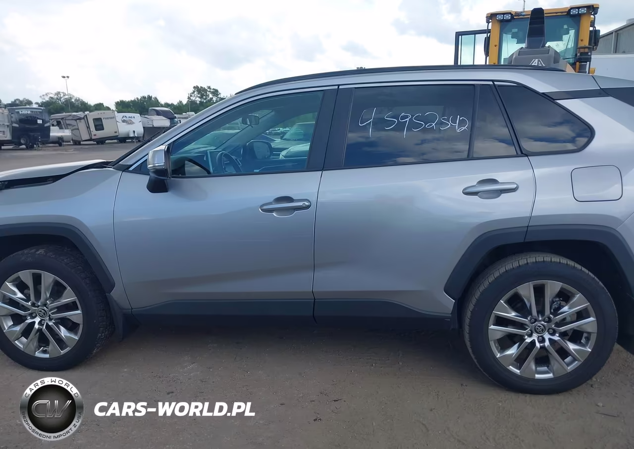2021 Toyota Rav4 Xle Premium VIN:2T3C1RFV9MC137278 - 14