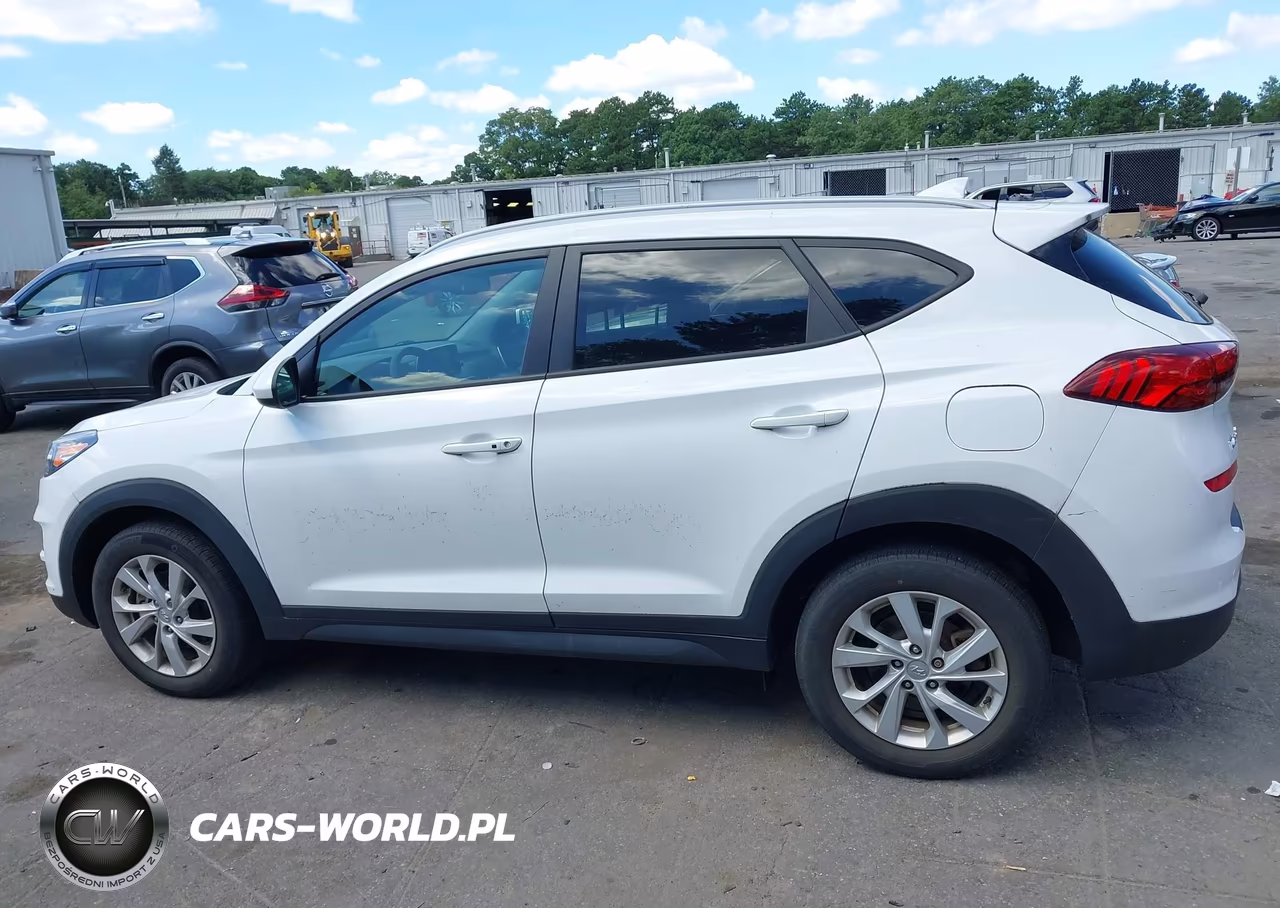 2019 Hyundai Tucson Value VIN:KM8J3CA49KU017823 - 15