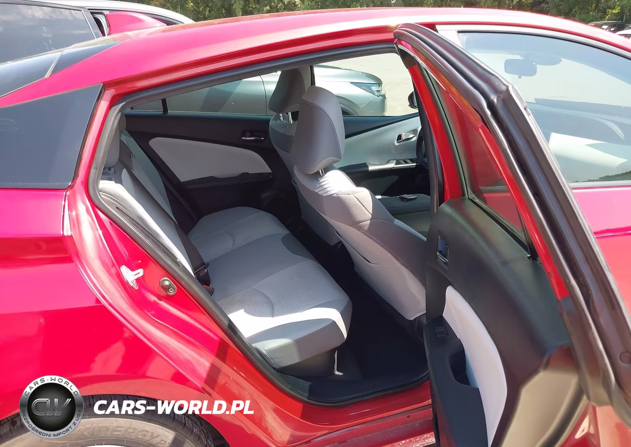 2021 Toyota Prius Prime Le VIN:JTDKAMFP6M3185791 - 8