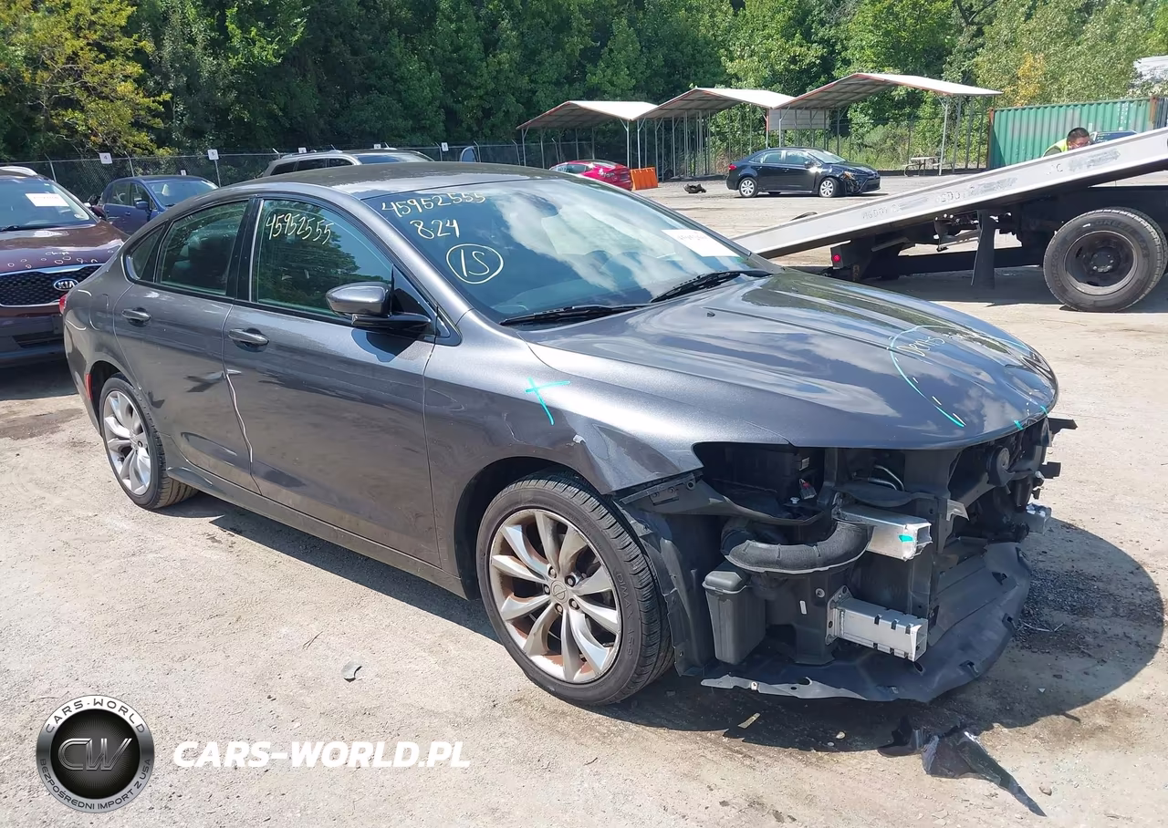 2015 Chrysler 200 S