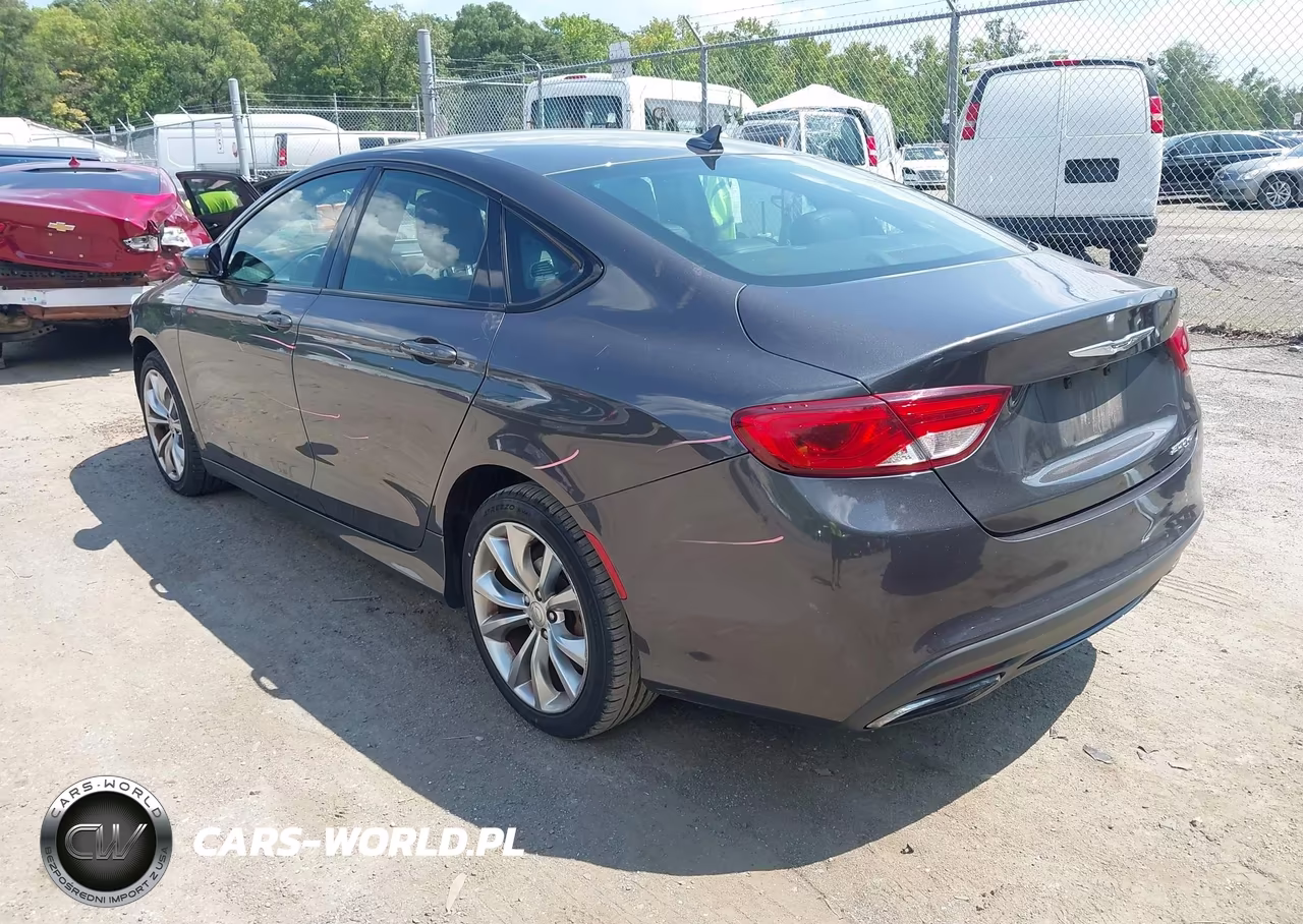 2015 Chrysler 200 S VIN:1C3CCCBB9FN656069 - 3