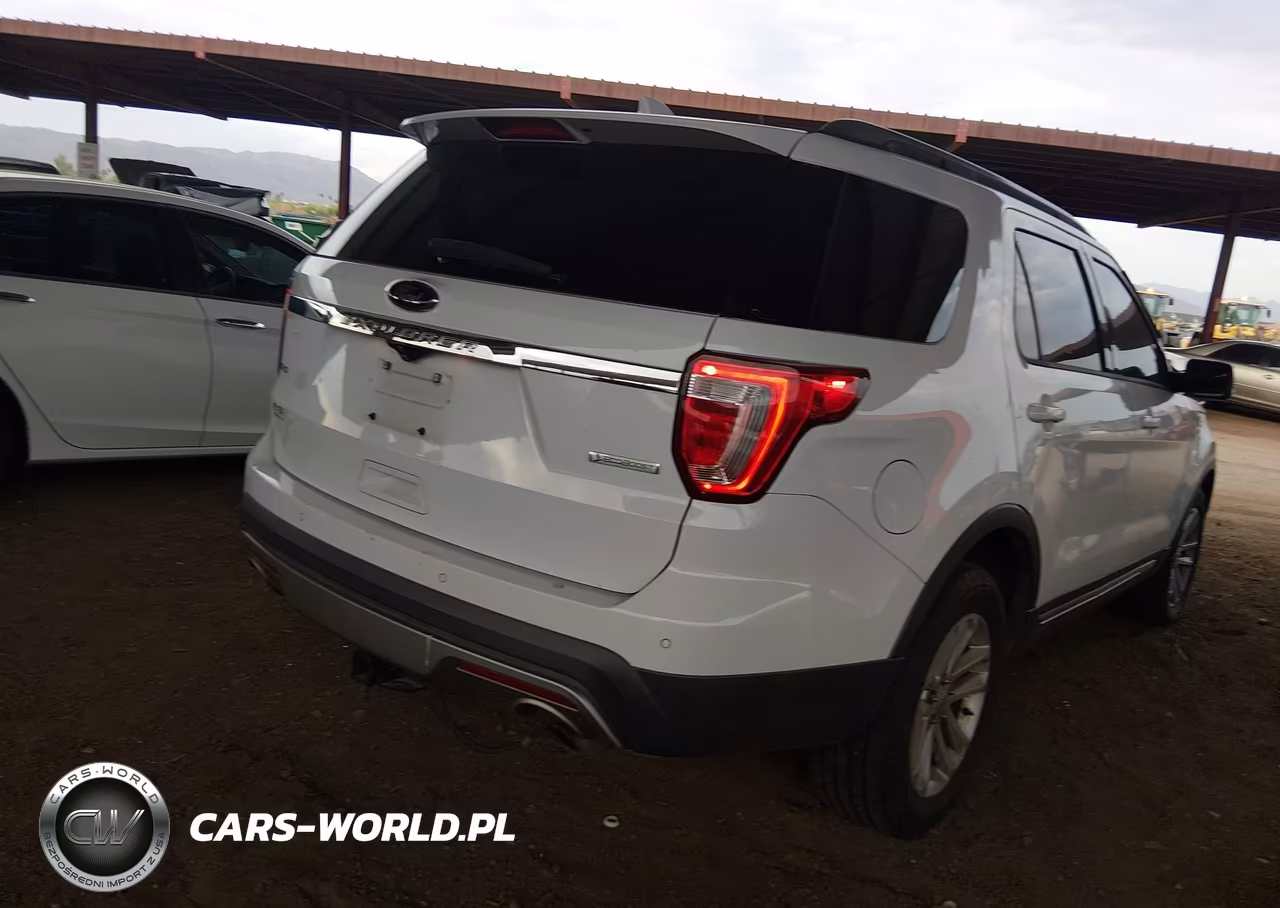 2017 Ford Explorer Xlt VIN:1FM5K7DH9HGD90331 - 4