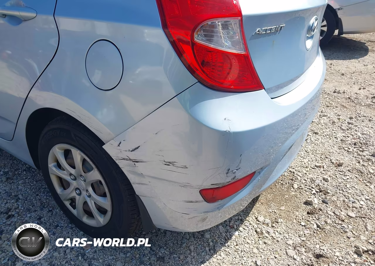 2012 Hyundai Accent Gs VIN:KMHCT5AE3CU033627 - 13