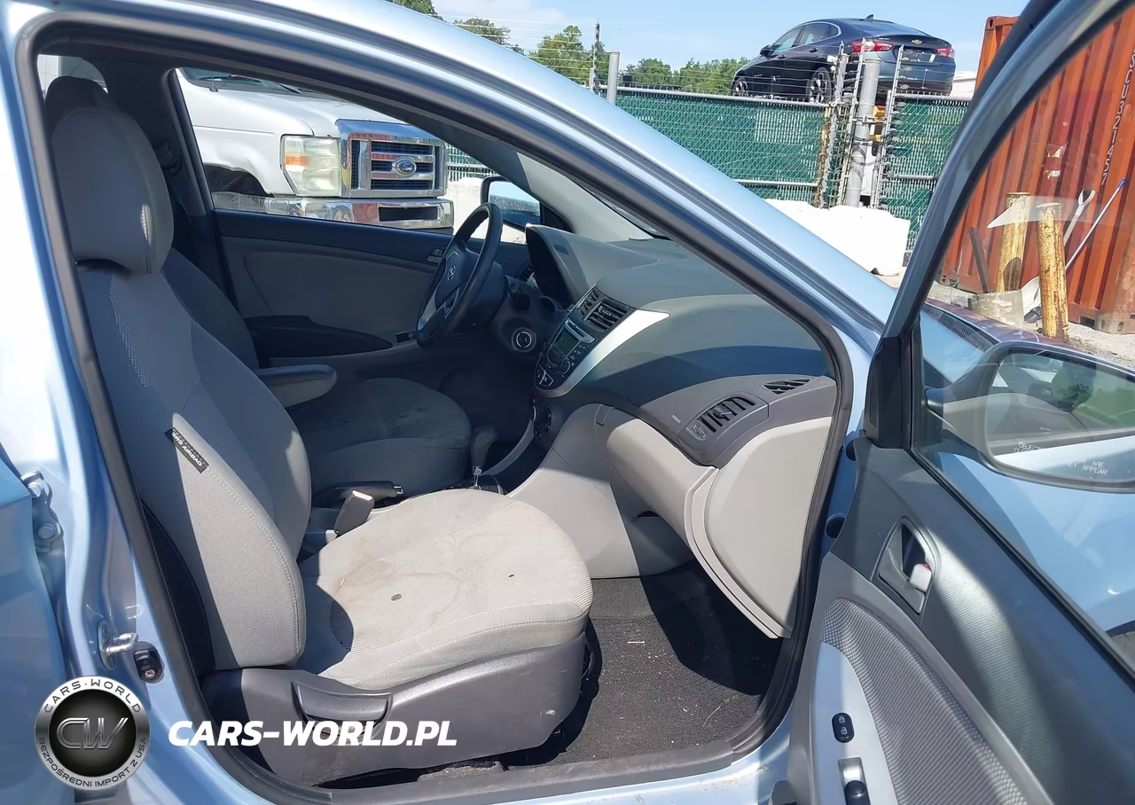 2012 Hyundai Accent Gs VIN:KMHCT5AE3CU033627 - 5