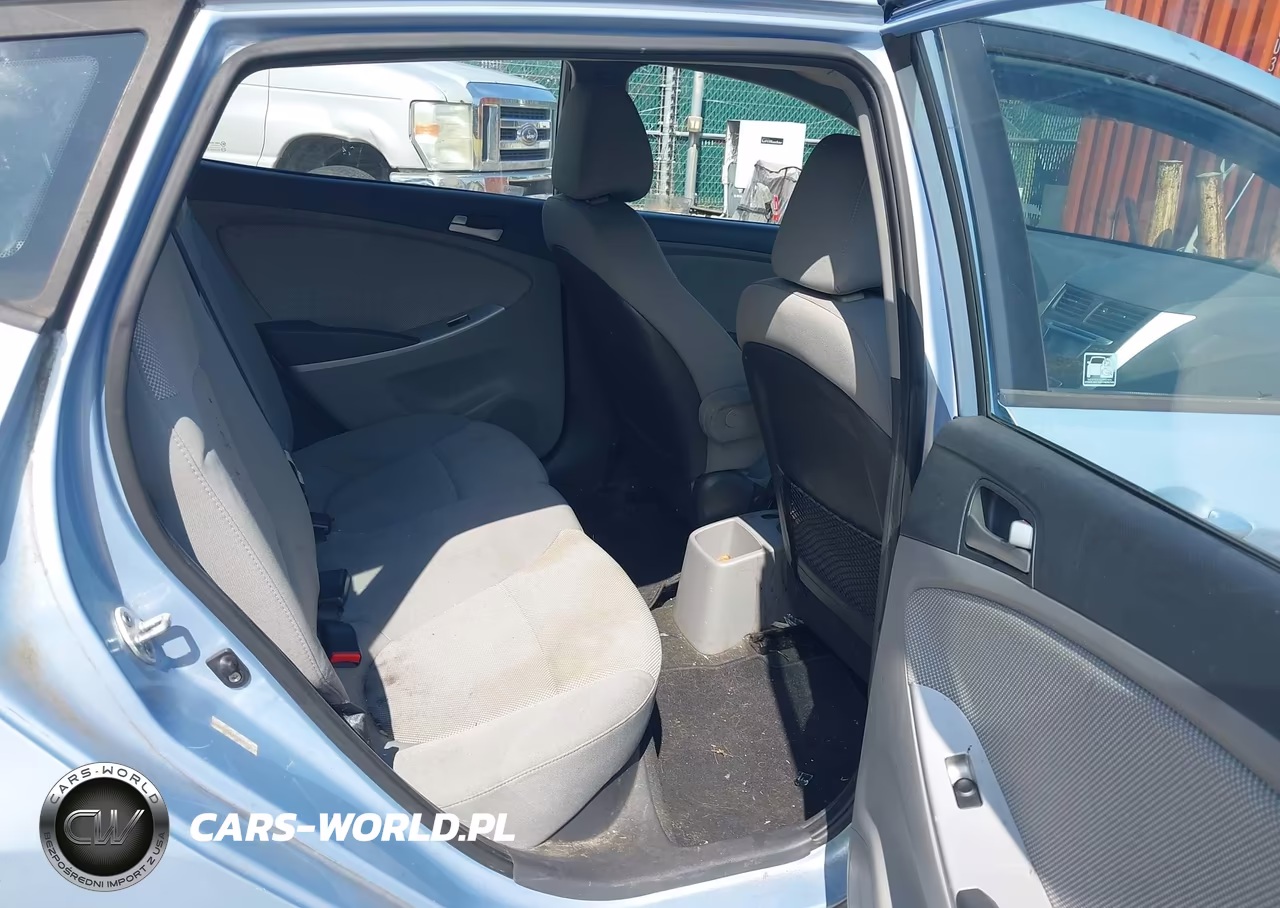 2012 Hyundai Accent Gs VIN:KMHCT5AE3CU033627 - 8