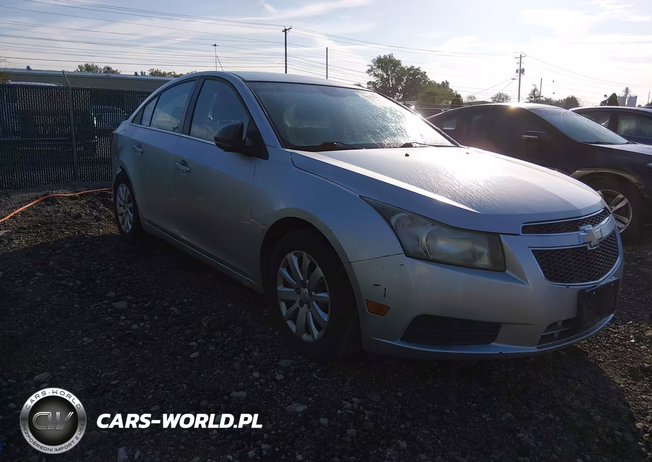 2011 Chevrolet Cruze Ls – zdjęcie 1 z 16