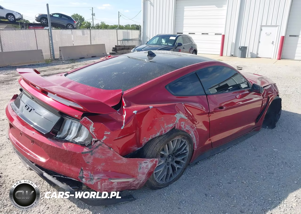 2022 Ford Mustang Gt Premium Fastback VIN:1FA6P8CF7N5110693 - 4