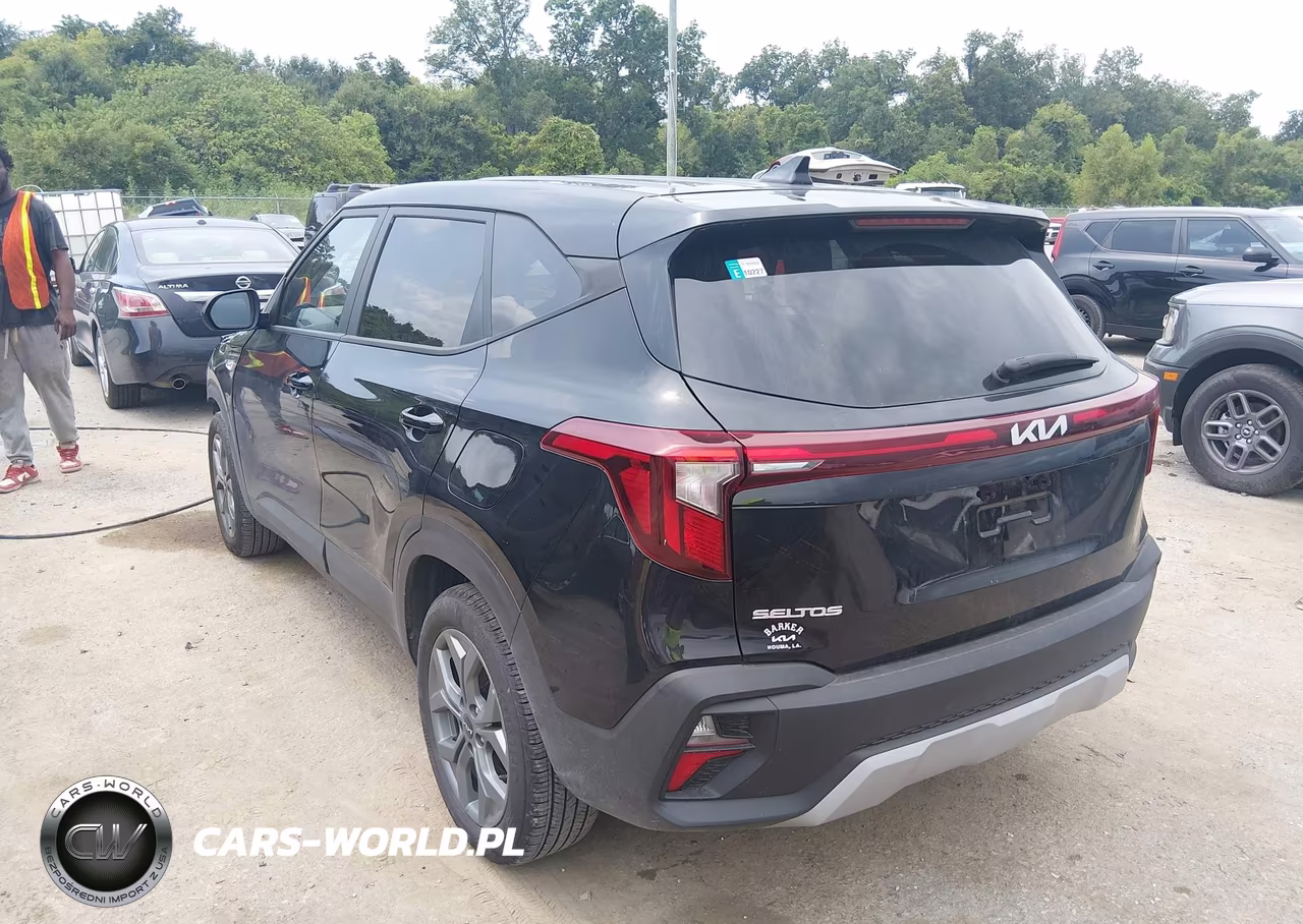 2026 Kia Seltos Lx VIN:KNDEP2AAXT7831988 - 3