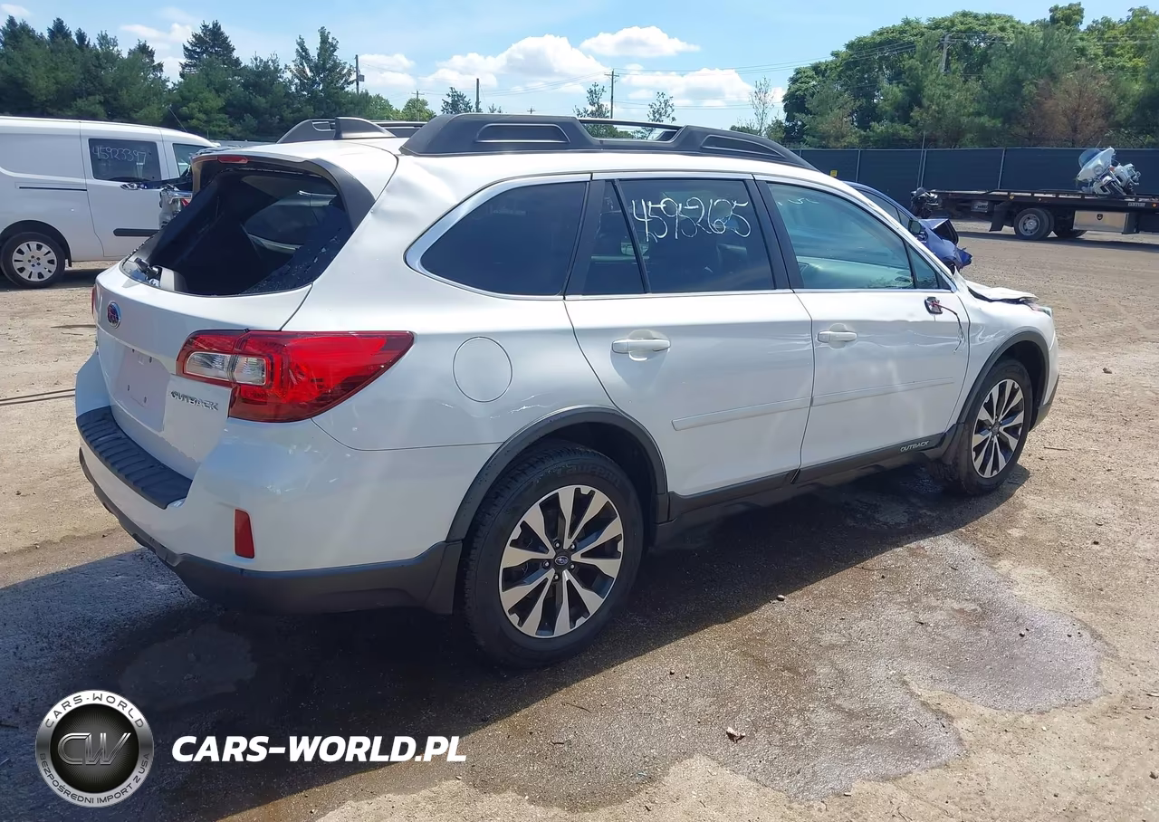 2016 Subaru Outback 2.5I Limited VIN:4S4BSBNC5G3347569 - 4