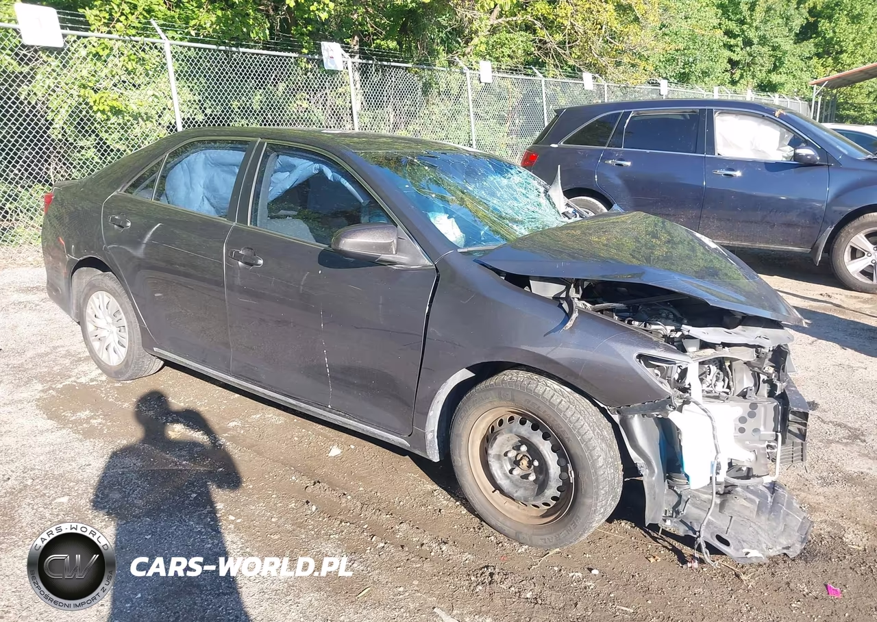 2014 Toyota Camry Le VIN:4T1BF1FK9EU392090 - 1