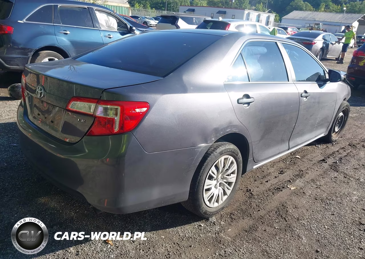 2014 Toyota Camry Le VIN:4T1BF1FK9EU392090 - 4