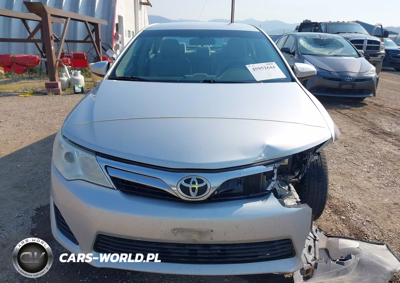 2012 Toyota Camry Le VIN:4T1BF1FK0CU083198 - 12